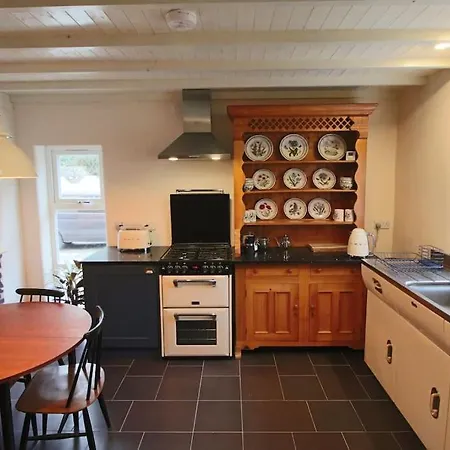 Riverside Cottage Walking Distance Into Caernarfon Exterior photo