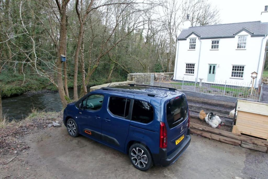 Riverside Walking Distance Into Holiday home Caernarfon
